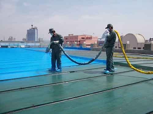 聚脲防水材料(图2) 彩钢屋顶双组份聚脲防水材料施工案例